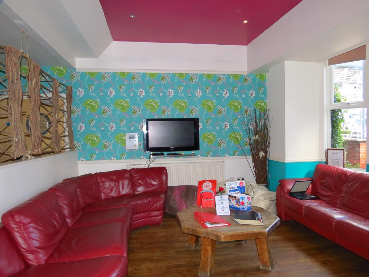 Nosda Studio Hostel Cardiff Exterior foto