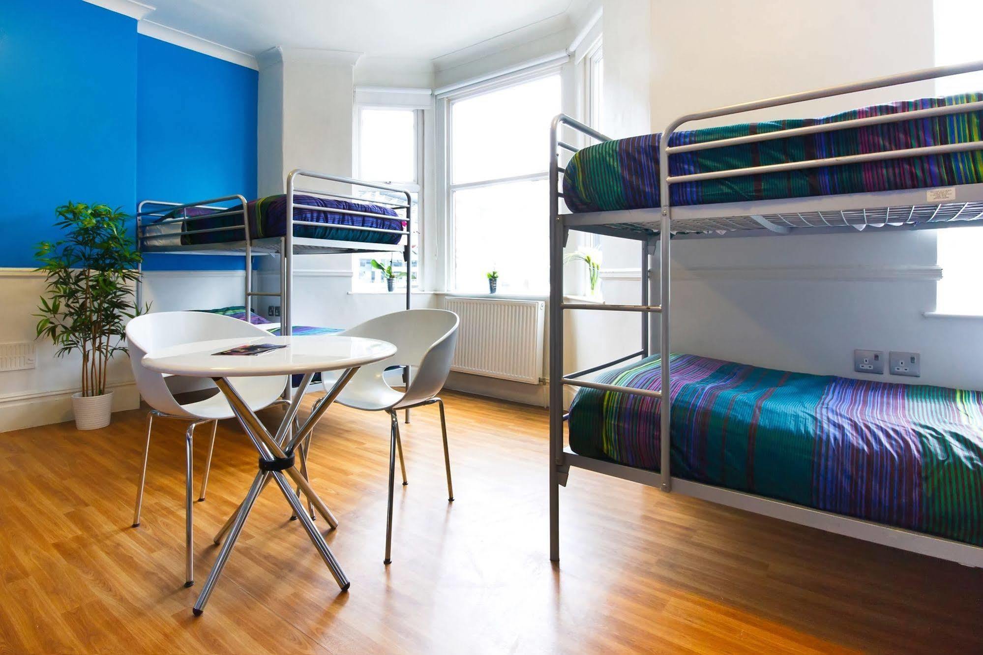 Nosda Studio Hostel Cardiff Exterior foto